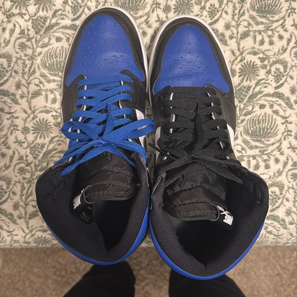 Air Jordan 1 Royal Toe 2020 Size 11.5 Used 9/10 condition - Picture 6 of 6